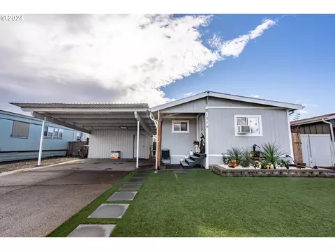 1436 NW 4th St, Mcminnville, OR 97128