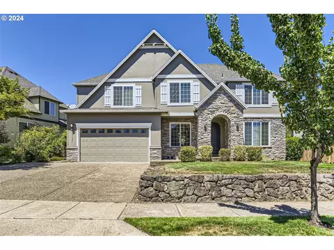 15133 SE Holland Loop, Happy Valley, OR 97086