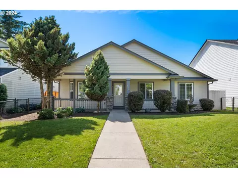 910 NE Grace Ave, Battle Ground, WA 98604