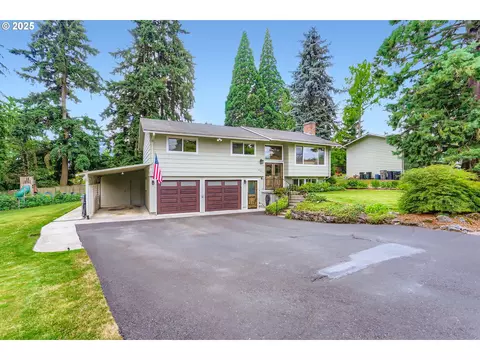 9900 SW Inez St, Tigard, OR 97224