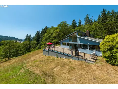 2555 Four Creeks Rd, Otis, OR 97368
