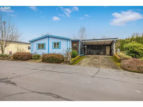 1602 NE Riverside Dr #29, Mcminnville, OR 97128