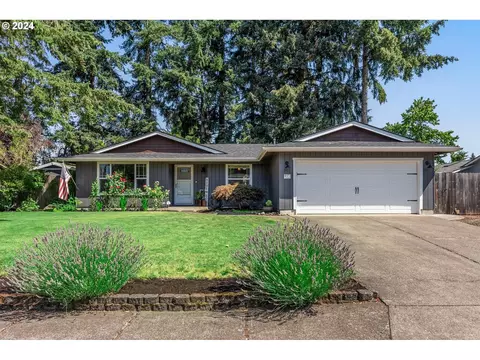 971 Travis Ave, Eugene, OR 97404