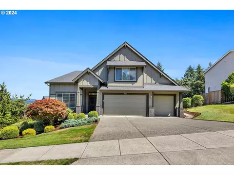 820 NW 30th Ave, Camas, WA 98607
