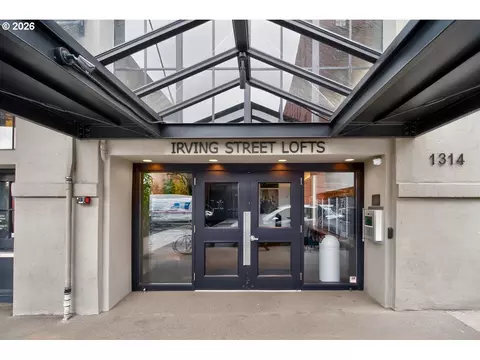 1314 NW Irving St #514, Portland, OR 97209