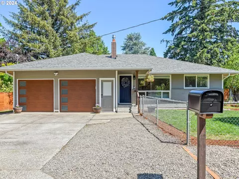 4185 SE Filbert St, Milwaukie, OR 97222