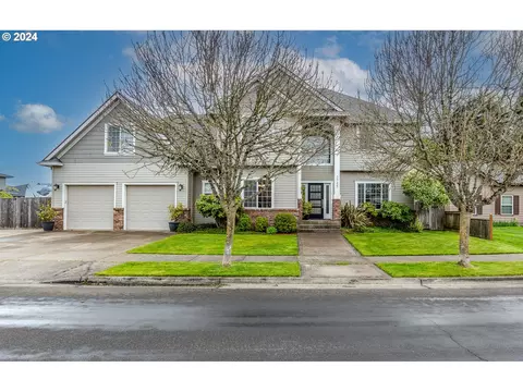 3785 Hyacinth St, Eugene, OR 97404