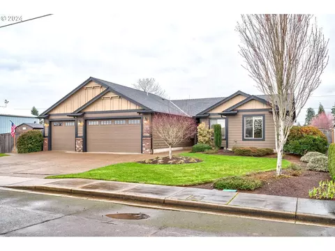 228 SW Johnson St, Sublimity, OR 97385