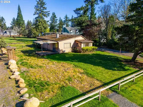724 NE 157th Ave, Portland, OR 97230
