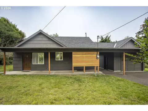 2367 NE Hays Ct, Yachats, OR 97498