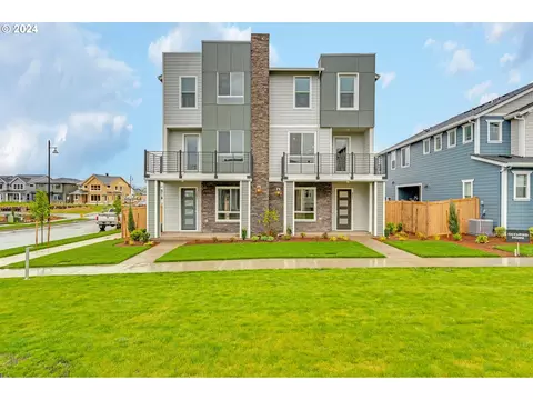 8095 SE Orion Ln #1218, Hillsboro, OR 97123