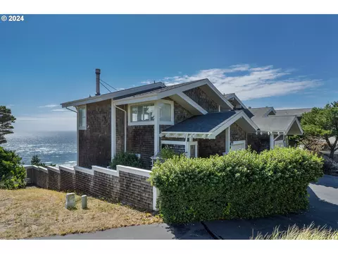100 Capes Dr, Oceanside, OR 97134