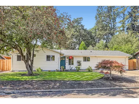 10955 SW 82nd Ave, Tigard, OR 97223