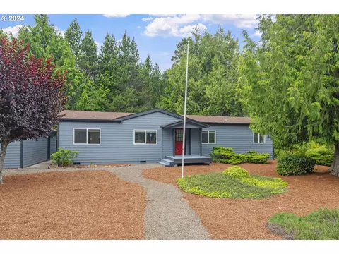 520 Seagrove Loop, Lincoln City, OR 97367