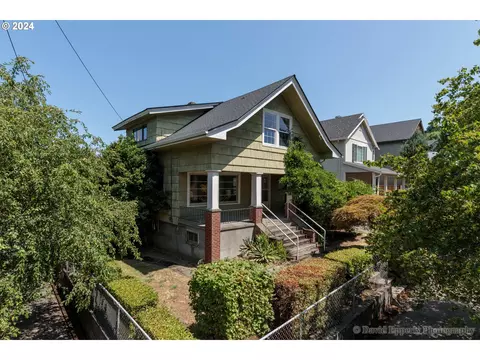 4007 SE Long St, Portland, OR 97202