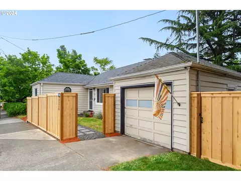 3526 NE 102nd Ave, Portland, OR 97220