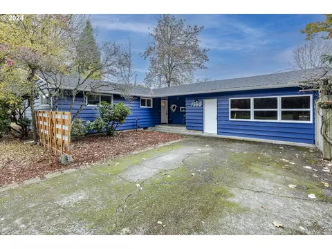 1565 Norkenzie Rd, Eugene, OR 97401