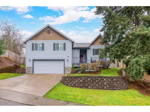 2860 Grayhawk Ct, Salem, OR 97304