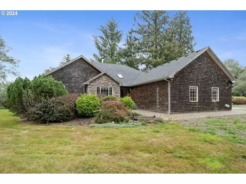 10550 Highway 101, Tillamook, OR 97141
