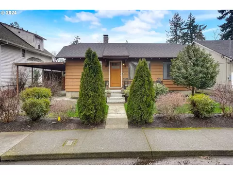 7512 SE Martins St, Portland, OR 97206