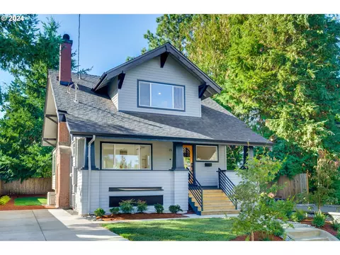 25 NE Gilham Ave, Portland, OR 97213