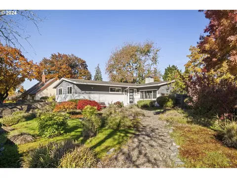 3803 N Kiska St, Portland, OR 97217