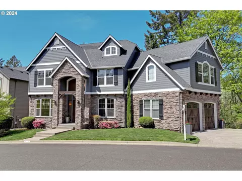 12125 NW Blackhawk Dr, Portland, OR 97229