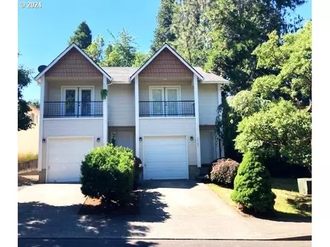 39344 Hood St, Sandy, OR 97055