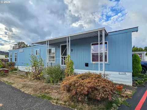 19605 River Rd #65, Gladstone, OR 97027