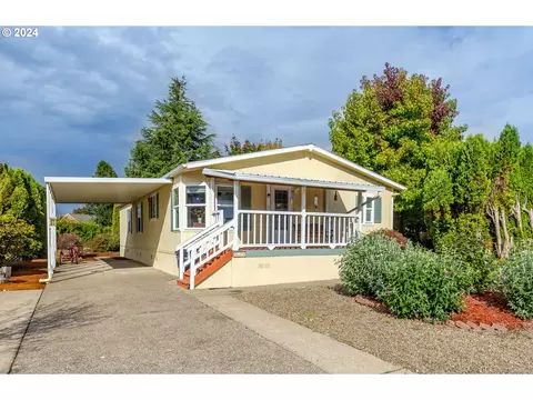 1199 N Terry St #314, Eugene, OR 97402
