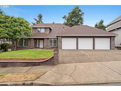 14867 SE Megan Way, Clackamas, OR 97015