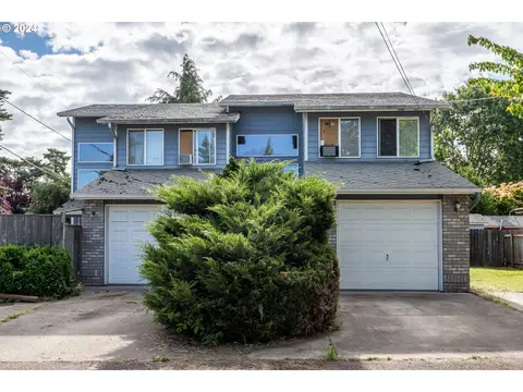 4137 Scenic Dr, Eugene, OR 97404