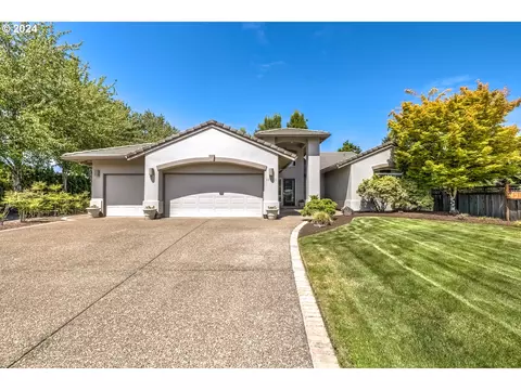 11041 SW Matzen Dr, Wilsonville, OR 97070