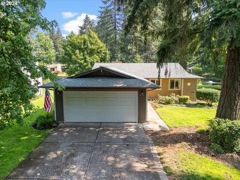 619 NE 127th Ave, Vancouver, WA 98684