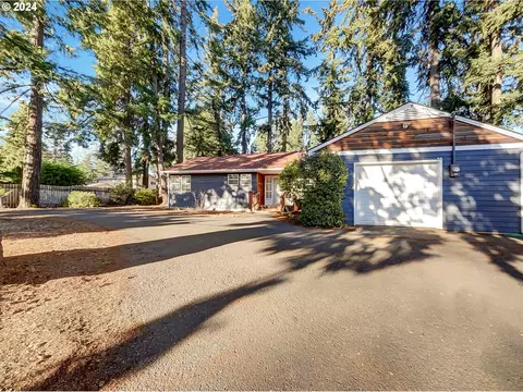 7601 SE Roots Rd, Milwaukie, OR 97267