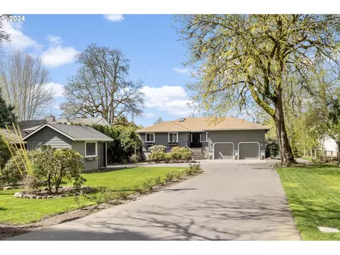 13999 SE Fairoaks Way, Milwaukie, OR 97267
