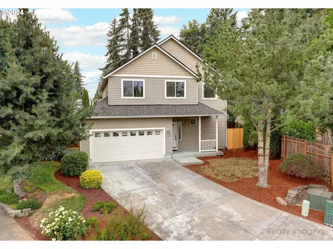 18153 Deloris Ave, Sandy, OR 97055