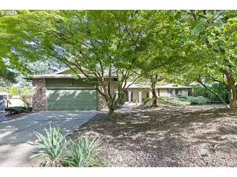 10155 SE Idleman Rd, Happy Valley, OR 97086