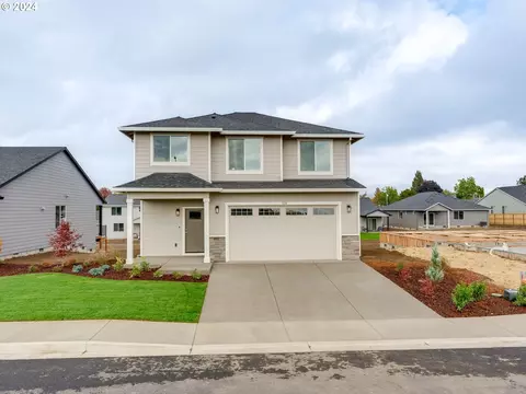 520 E Fourth St, Yamhill, OR 97148