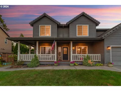 705 NW Fremont St, Camas, WA 98607