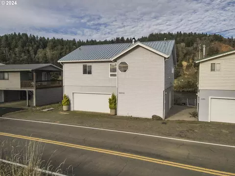 33735 Resort Dr, Pacific City, OR 97135
