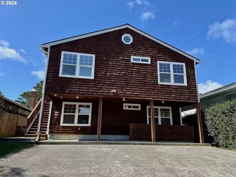 1332 S 1334 S Hemlock St, Cannon Beach, OR 97110
