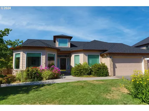 5102 NW 141st St, Vancouver, WA 98685