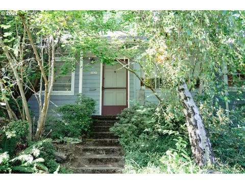 1625 SE Knapp St, Portland, OR 97202