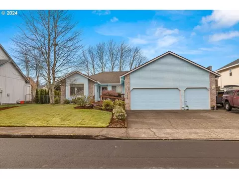 14990 SE Territory Dr, Clackamas, OR 97015