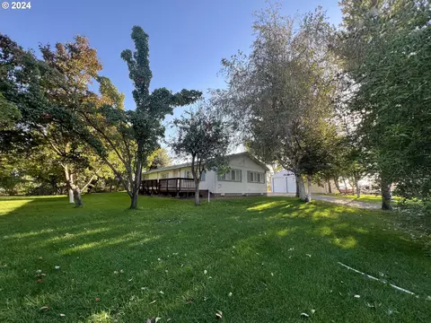 319 NW Boardman Ave, Boardman, OR 97818