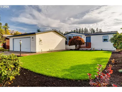 85685 Manchester Ln, Eugene, OR 97405