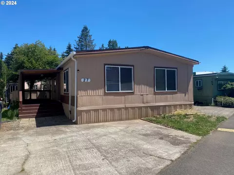 87911 Territorial Rd #27, Veneta, OR 97487
