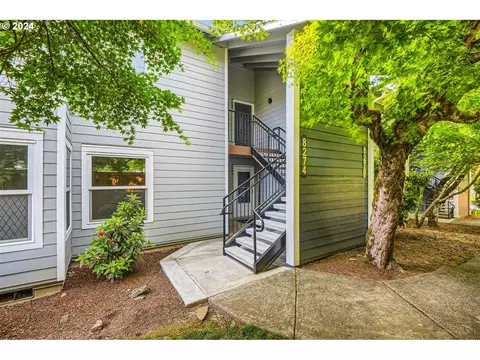 8274 SW Mohawk St, Tualatin, OR 97062