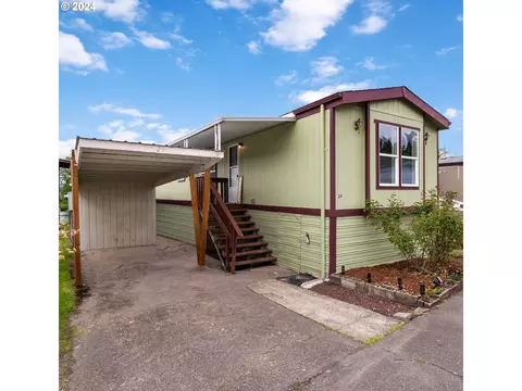 39100 NW Pacific Hwy #29, Woodland, WA 98674